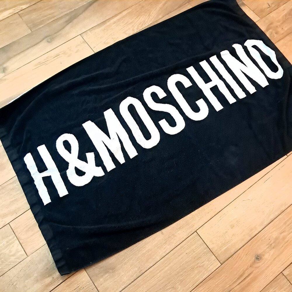 H&MOSCHINO Designer Bath Sheet Beach Towel H&M Moschino Black White logo pool